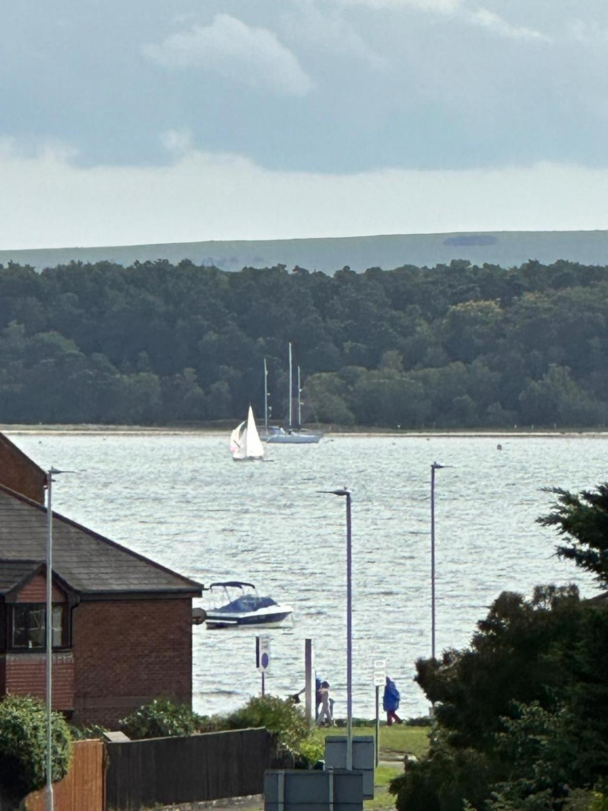 Brownsea Island View Penthouse Apartman Poole Kültér fotó